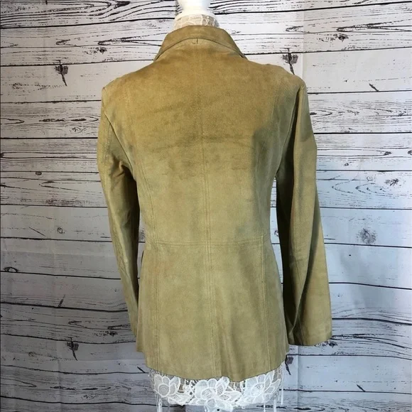 Urban Vibe suede jacket / coat Button up blazer style jacket.